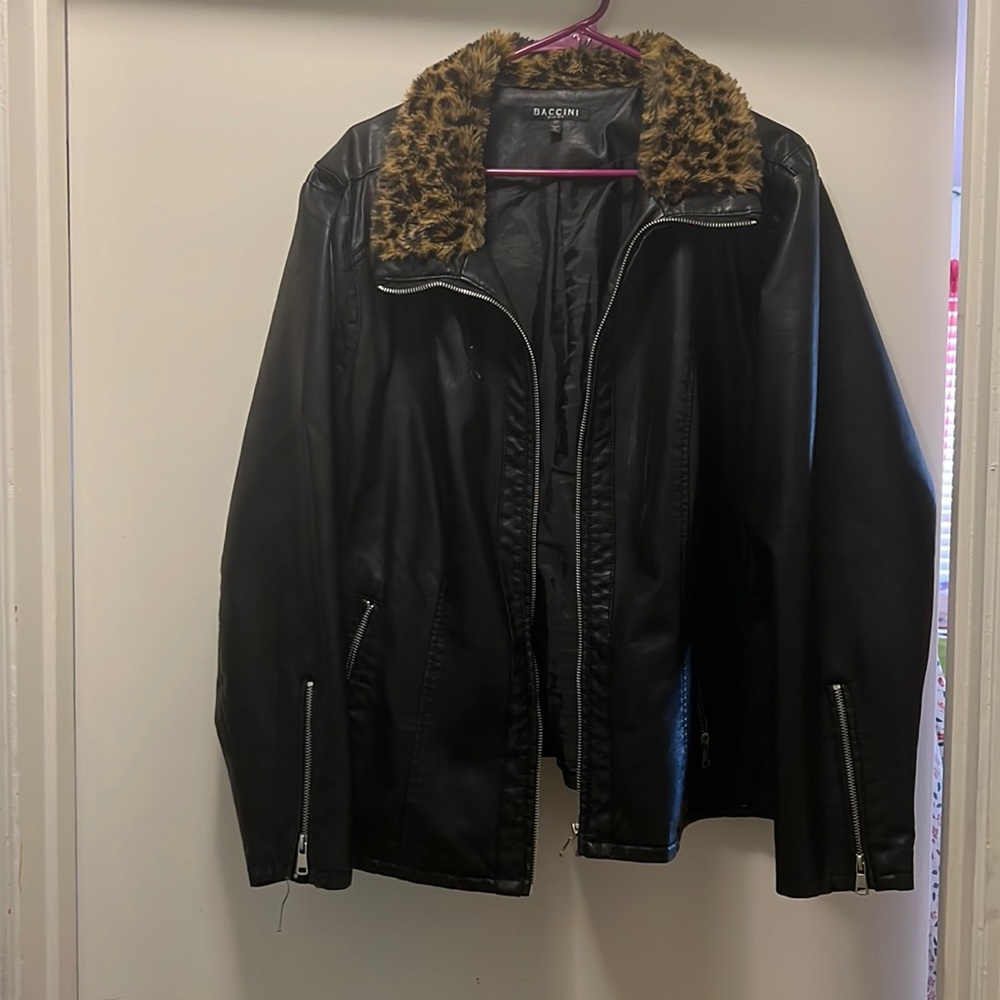 Baccini black leather jacket with a leopard fur color